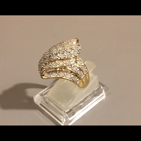 White Diamonds (Kay Jewelers) - Picture 2 of 7